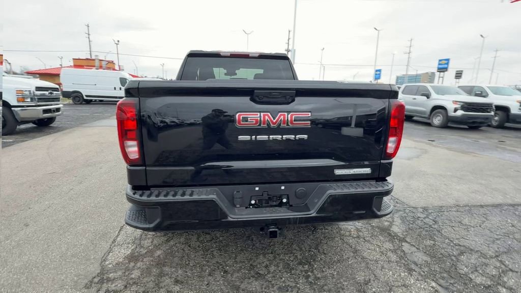 Used 2025 GMC Sierra 1500 Elevation AWD/4WD image 7