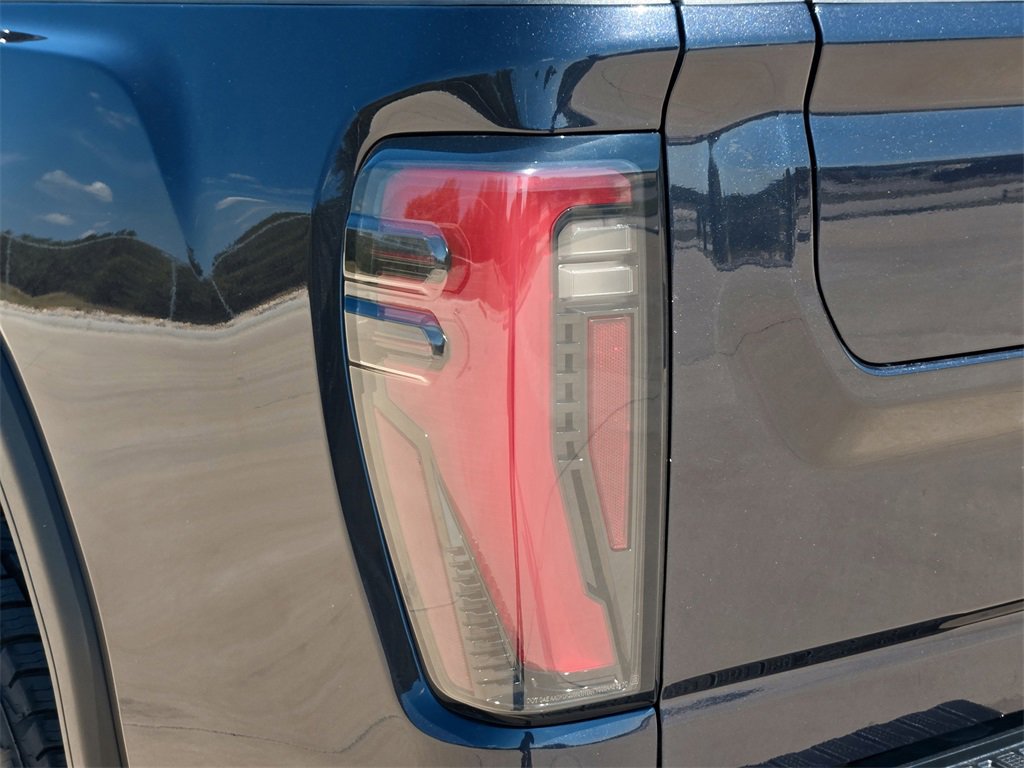 Used 2024 GMC Sierra 2500 AT4 w/ AT4 Premium Plus Package image 6