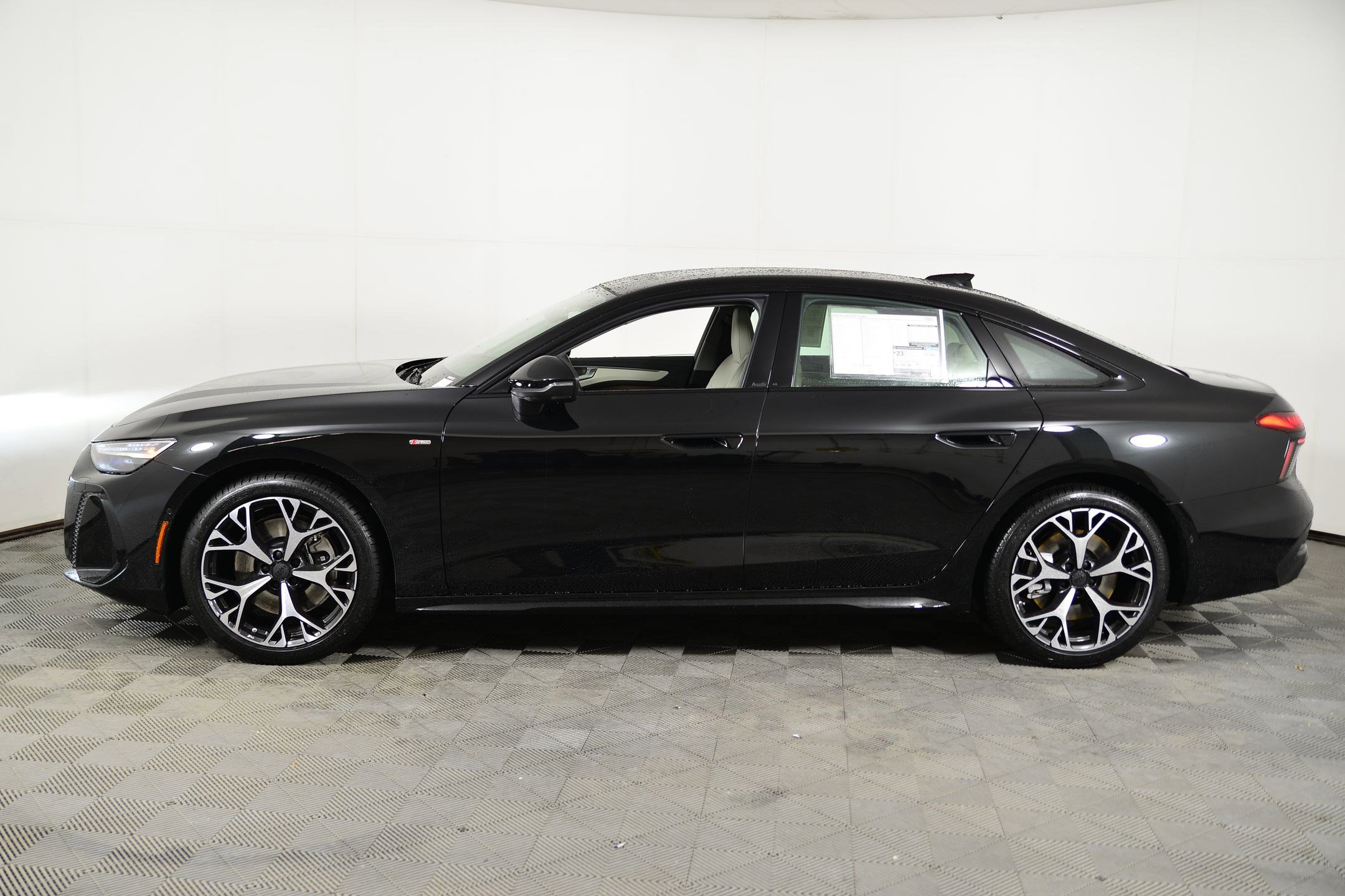 New 2026 Audi A6 Premium Plus image 2