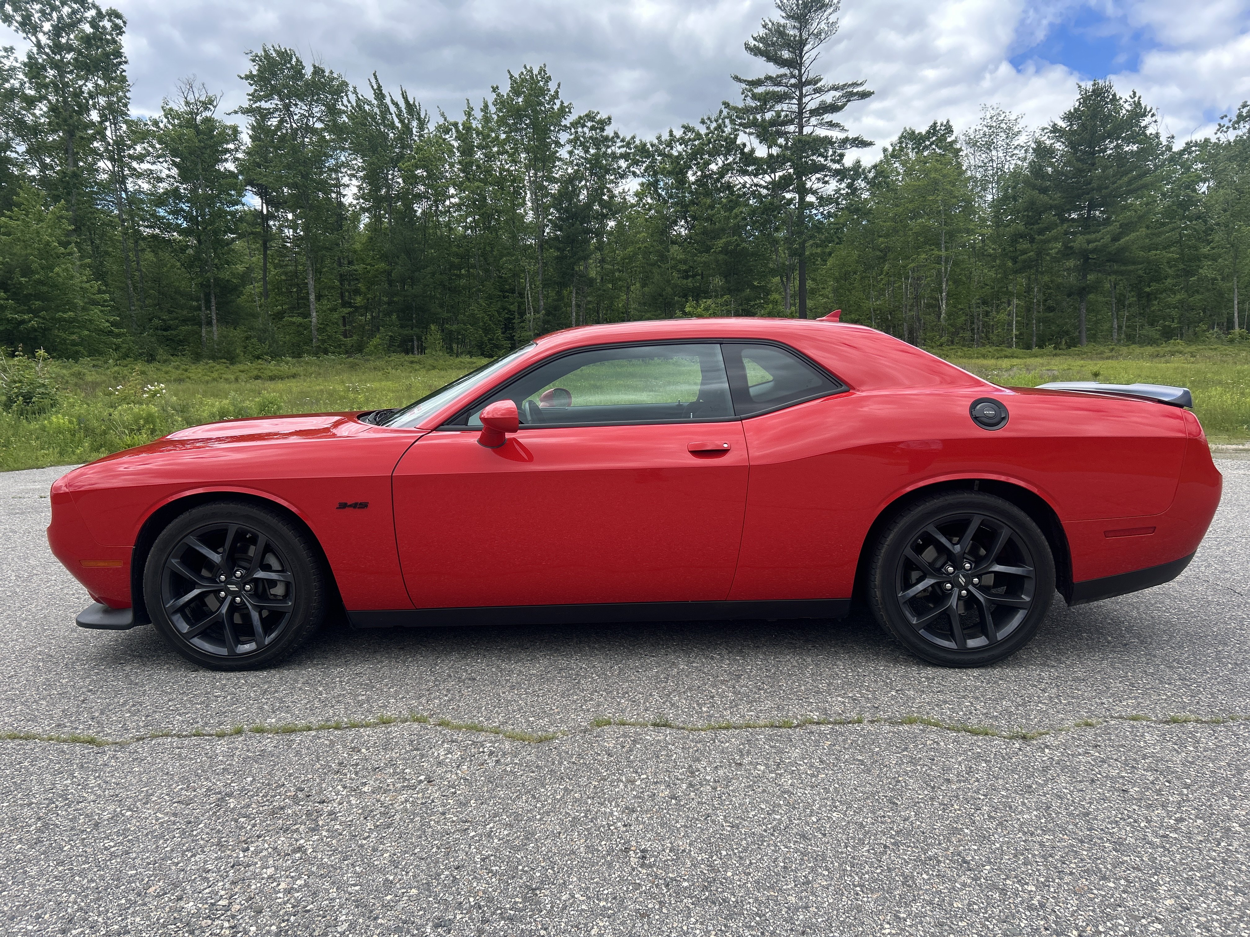 Used 2023 Dodge Challenger R/T RWD image 8