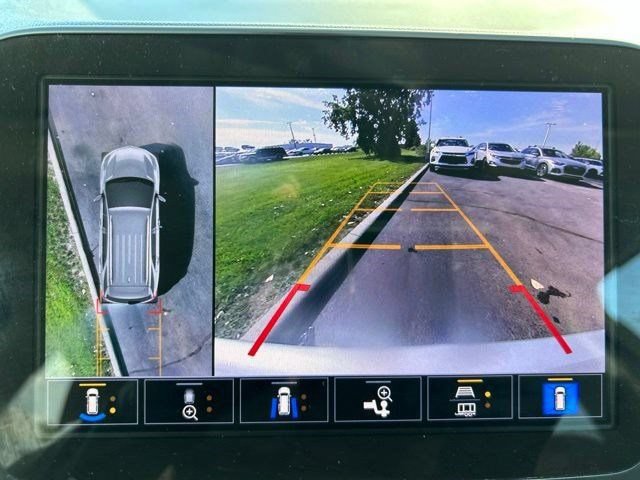 Used 2022 Chevrolet Equinox LT AWD/4WD image 29
