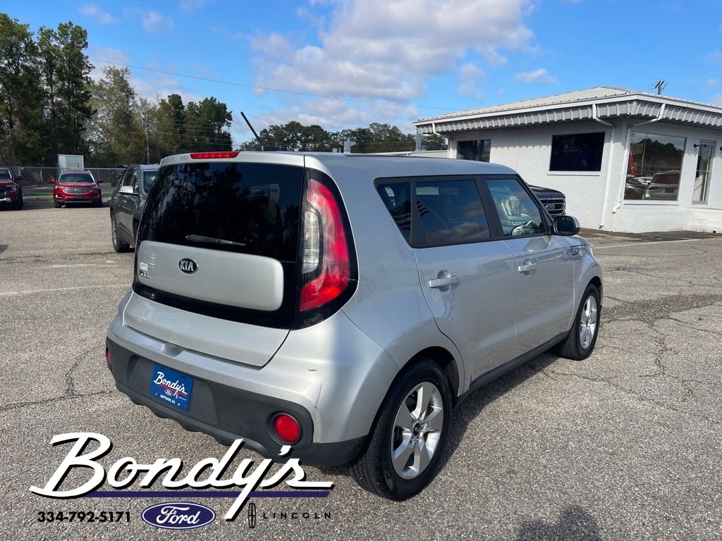 Used 2017 Kia Soul image 19