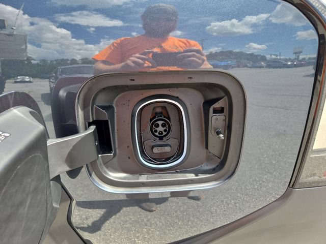Used 2026 Chevrolet Silverado EV LT AWD/4WD image 30