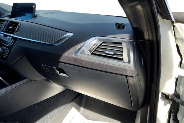 Used 2018 BMW M2 image 16