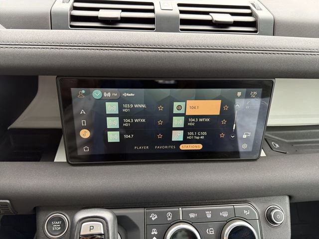 Used 2023 Land Rover Defender 110 S image 16