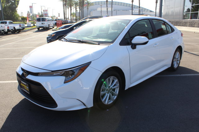 Certified 2026 Toyota Corolla LE w/ LE Premium Package FWD image 5