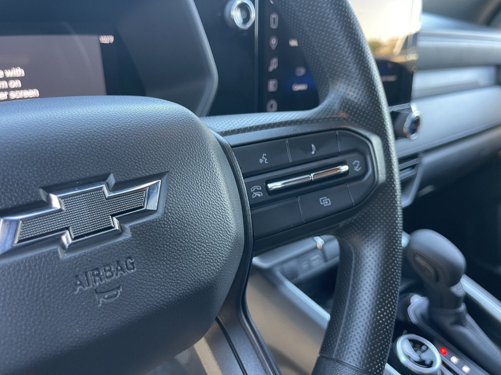Used 2024 Chevrolet Colorado Trail Boss AWD/4WD image 26
