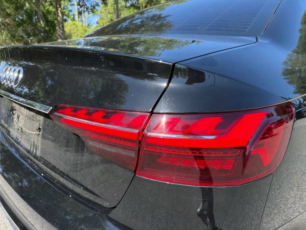 Used 2020 Audi A4 2.0T Premium w/ Convenience Package FWD image 11