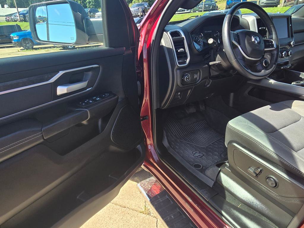 Used 2023 RAM 1500 Big Horn AWD/4WD image 11