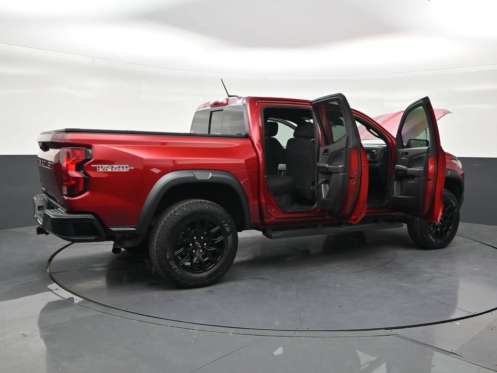 Used 2024 Chevrolet Colorado Trail Boss w/ Advanced Trailering Package AWD/4WD image 28