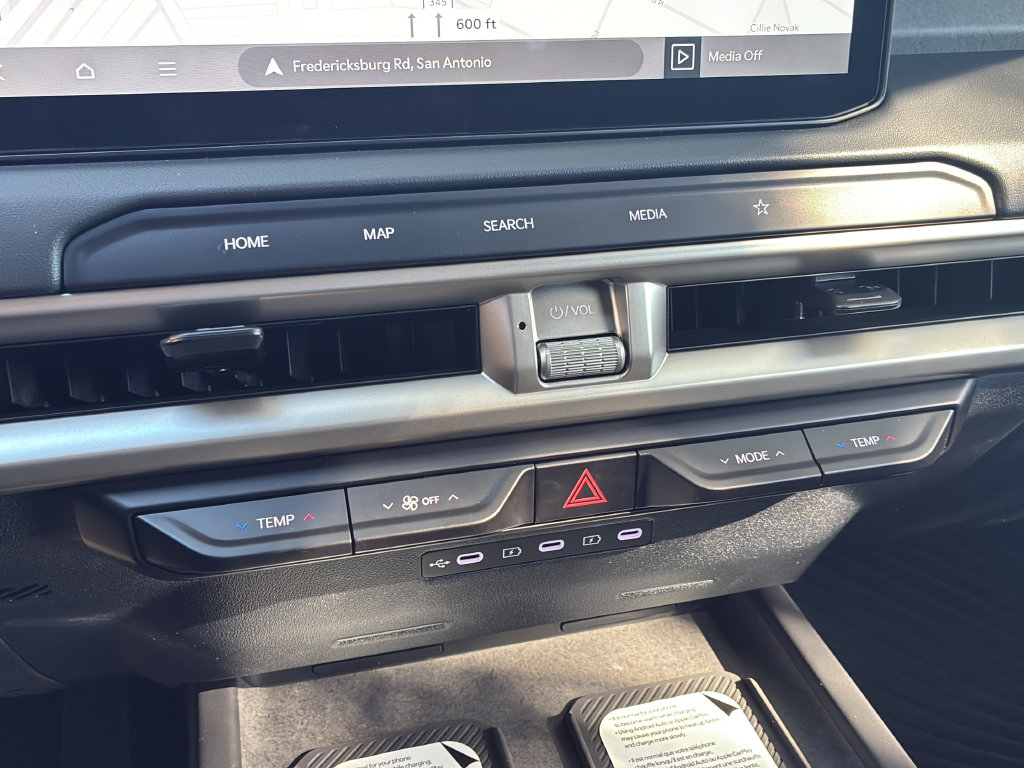 New 2027 Kia Telluride EX FWD image 31