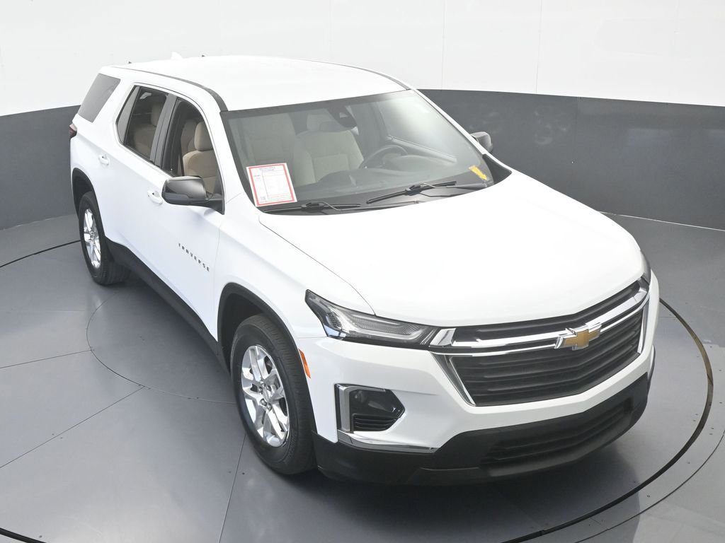 Used 2022 Chevrolet Traverse LS image 56