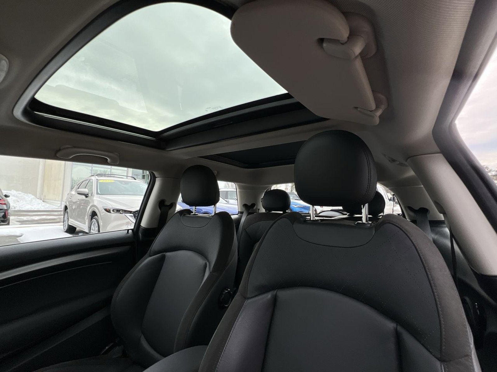 Certified 2023 MINI Cooper S image 21