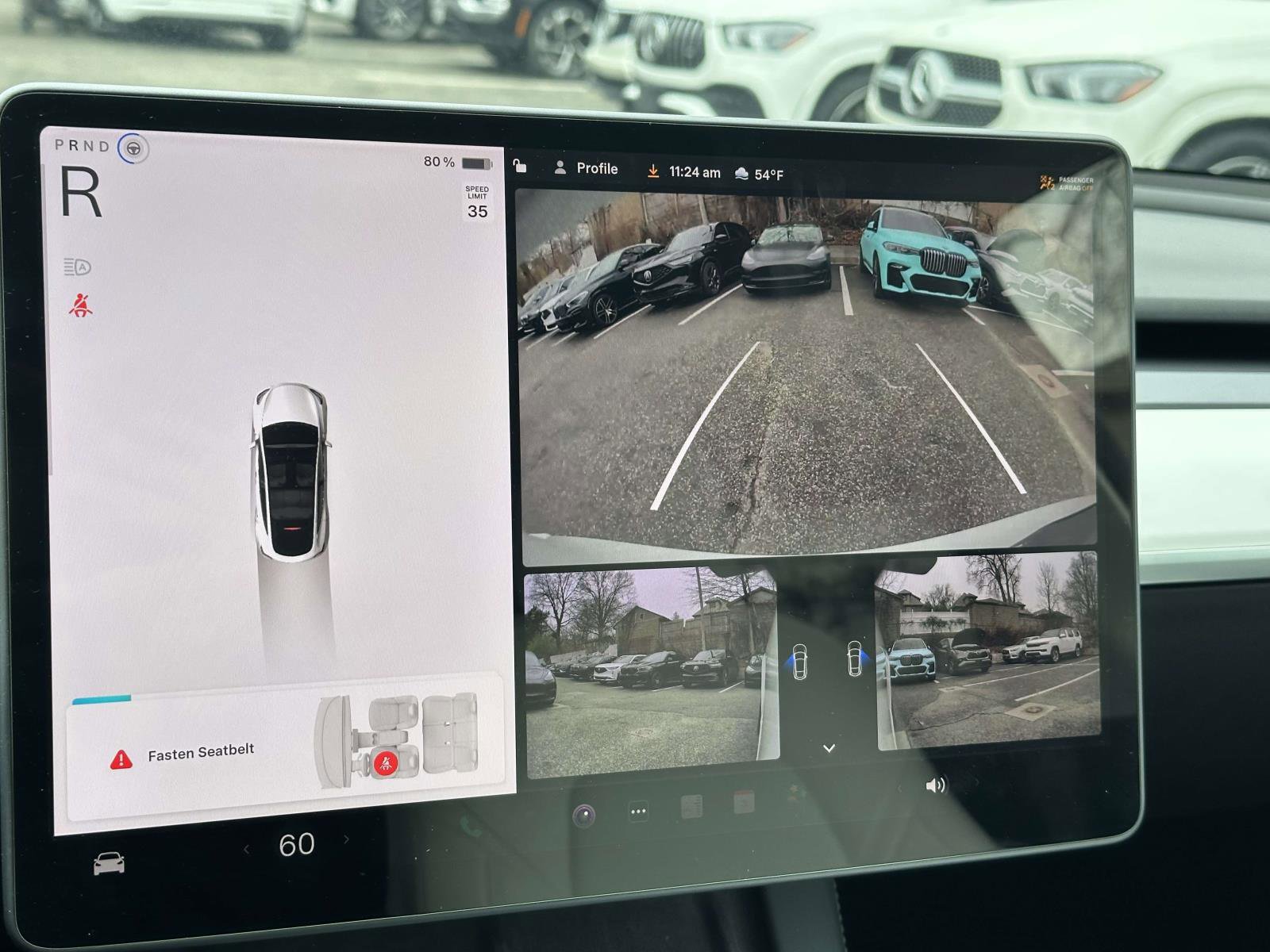 Used 2022 Tesla Model Y Long Range AWD/4WD image 32