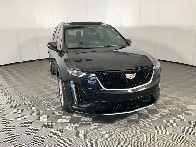 Used 2020 Cadillac XT6 Sport image 3