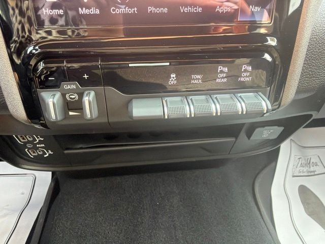 New 2026 RAM 3500 Tradesman AWD/4WD image 14