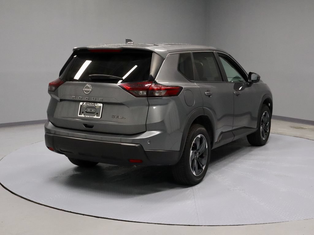 Certified 2024 Nissan Rogue SV AWD/4WD image 10