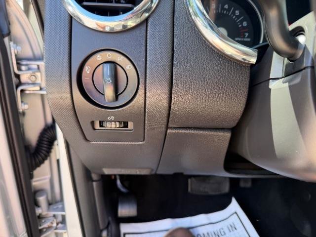 Used 2010 Ford Explorer XLT RWD image 21