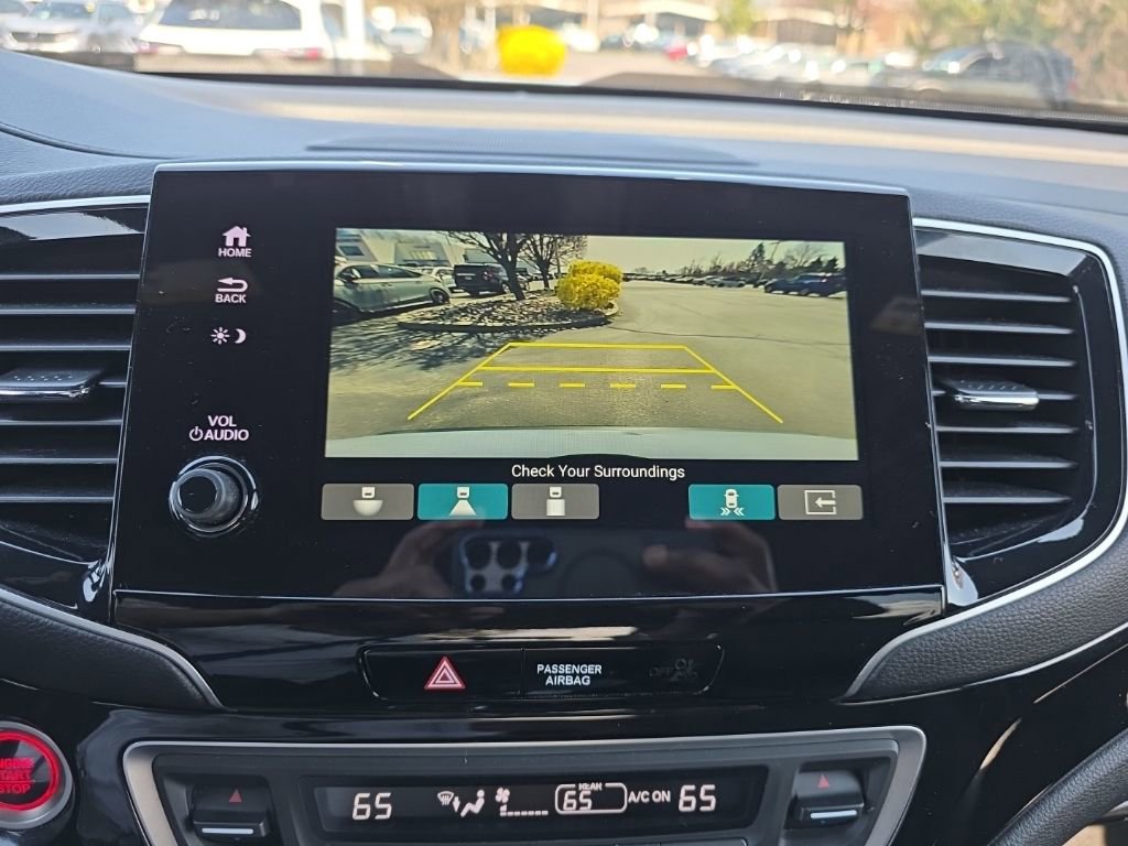 Used 2023 Honda Passport Elite image 18