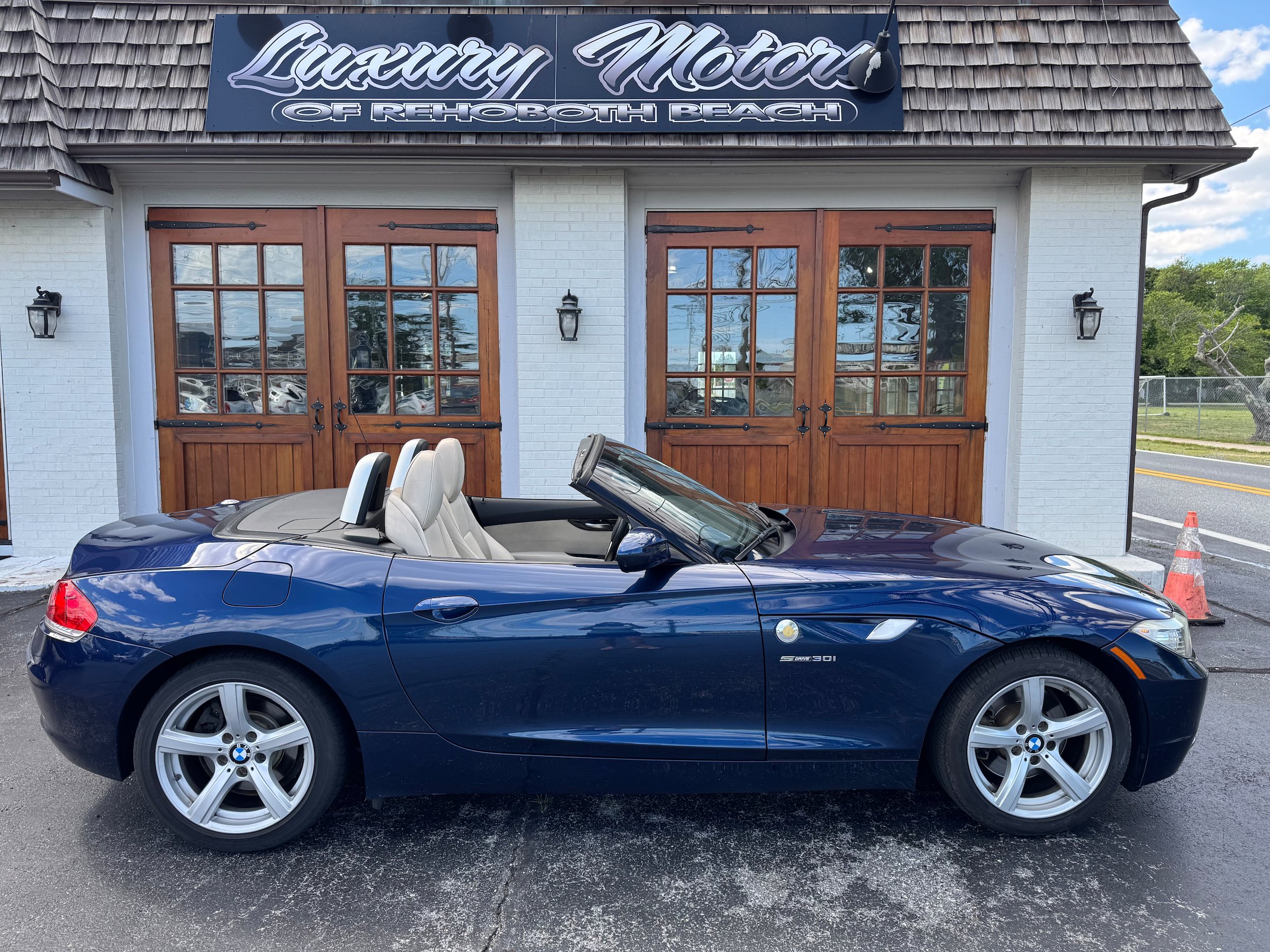 Used 2009 BMW Z4 sDrive30i