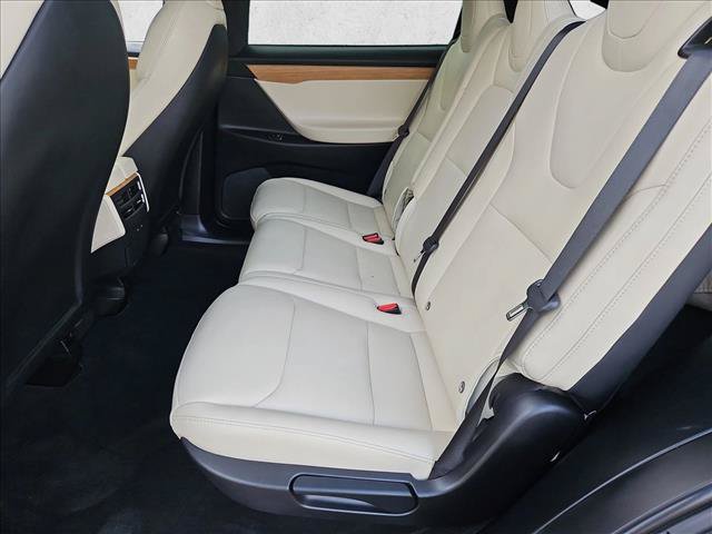Used 2020 Tesla Model X Long Range AWD/4WD image 19