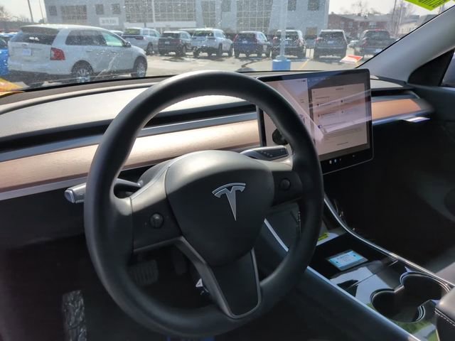 Used 2021 Tesla Model Y Long Range image 32