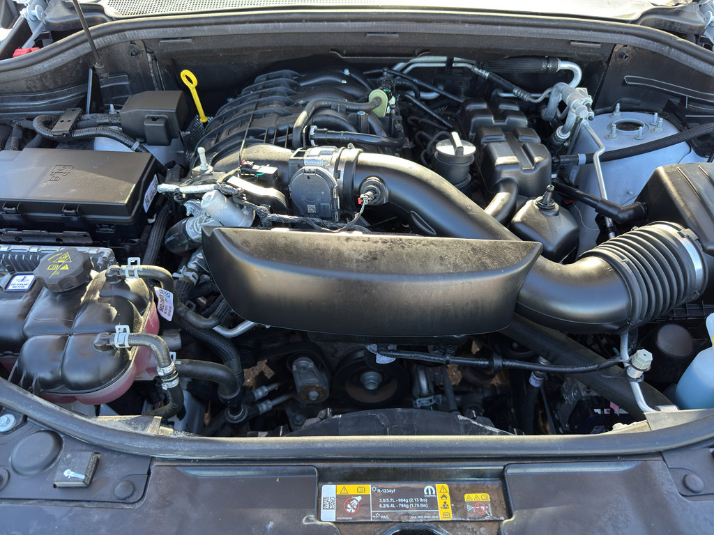 Used 2024 Dodge Durango GT image 34