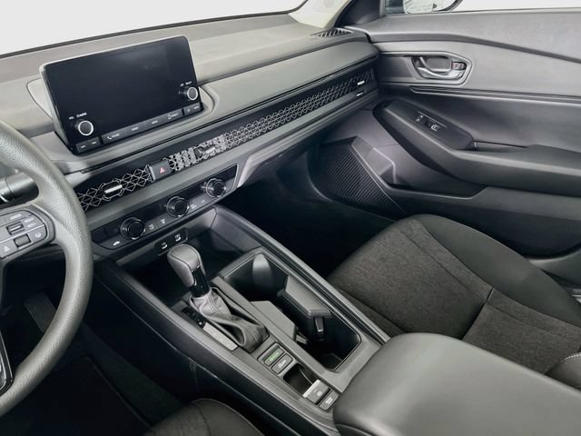 Certified 2023 Honda Accord EX image 24