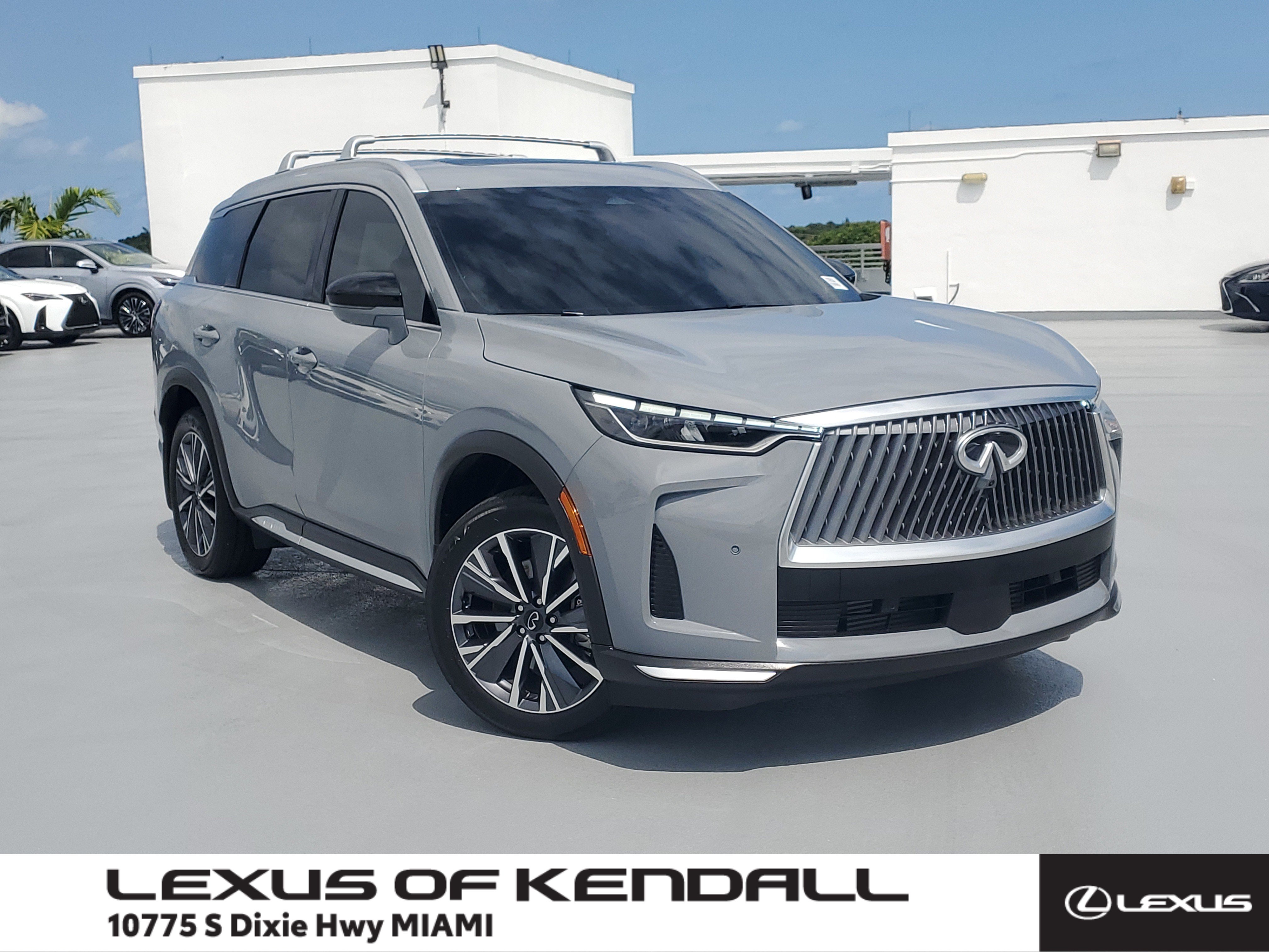 Used 2026 INFINITI QX60 Luxe w/ Cargo Package AWD/4WD image 1