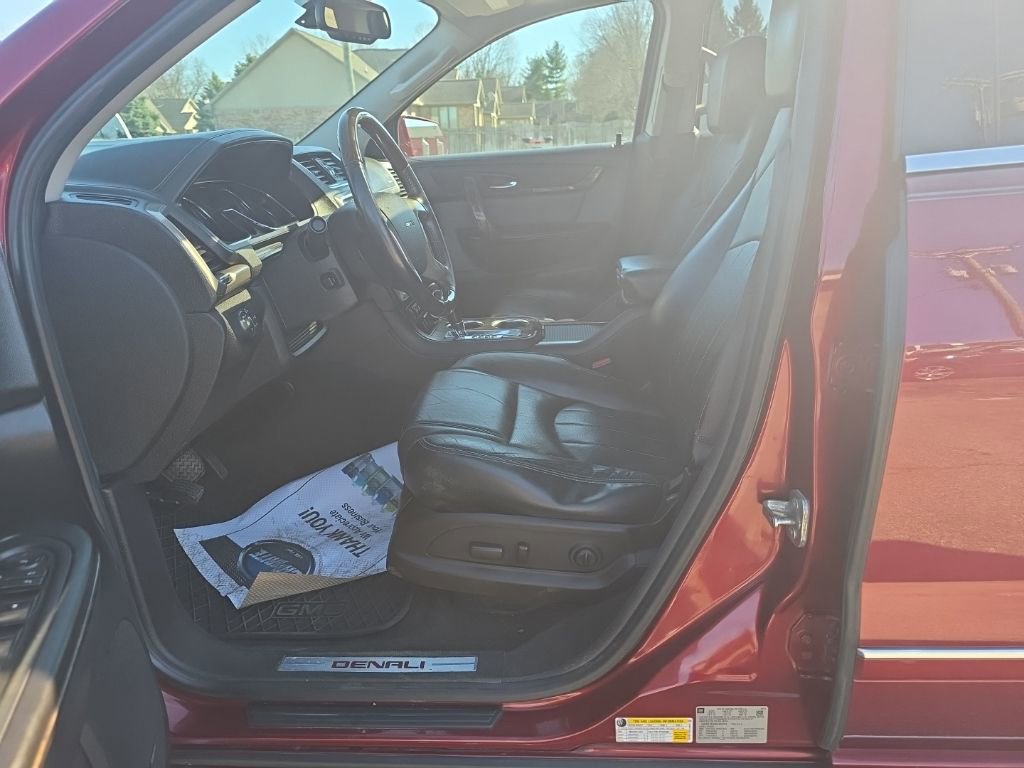 Used 2015 GMC Acadia Denali image 6