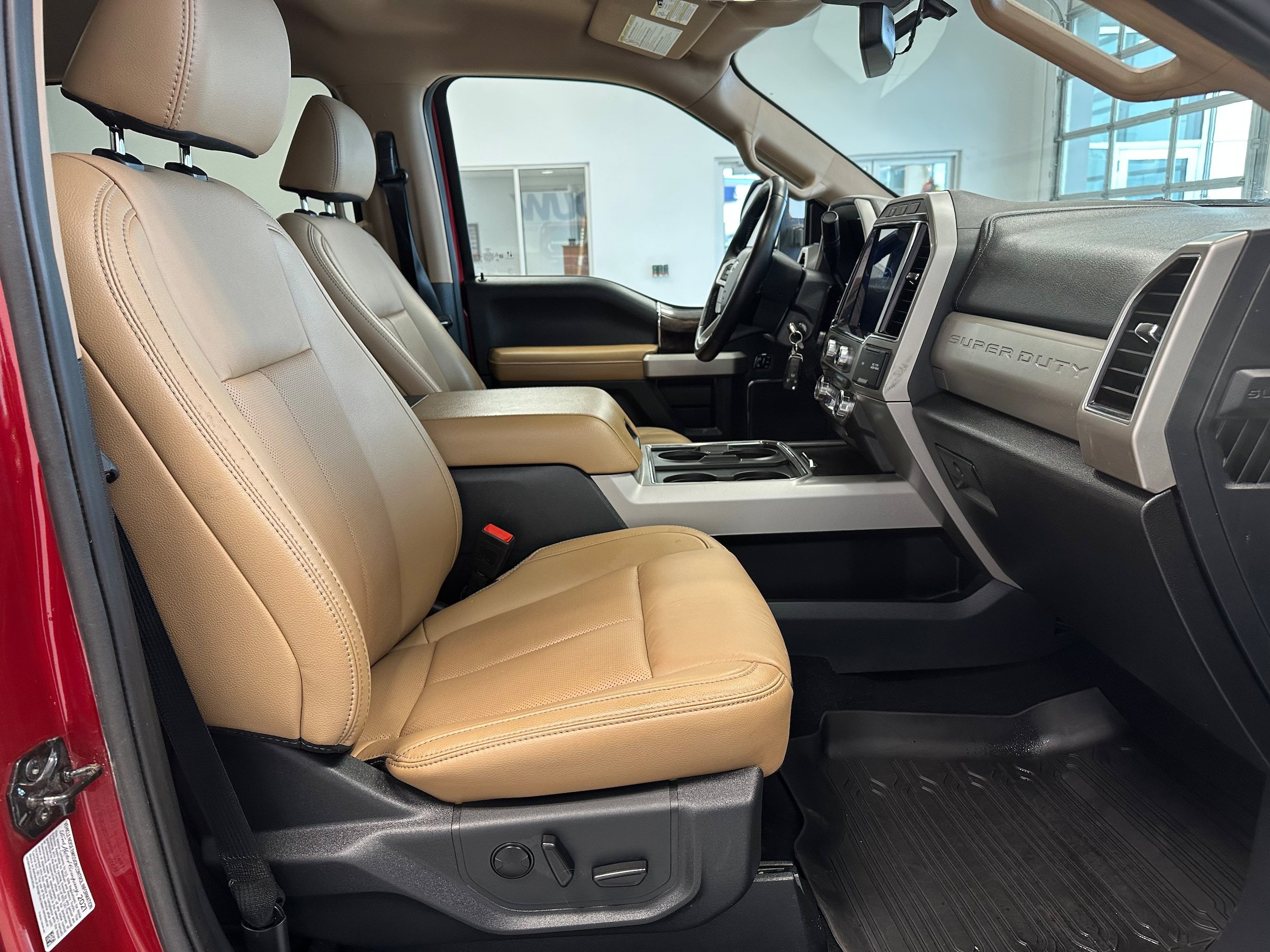 Used 2022 Ford F250 Lariat w/ Chrome Package AWD/4WD image 15