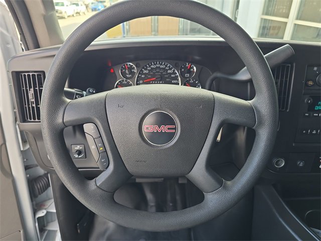 Certified 2022 GMC Savana 2500 w/ Driver Convenience Package image 21