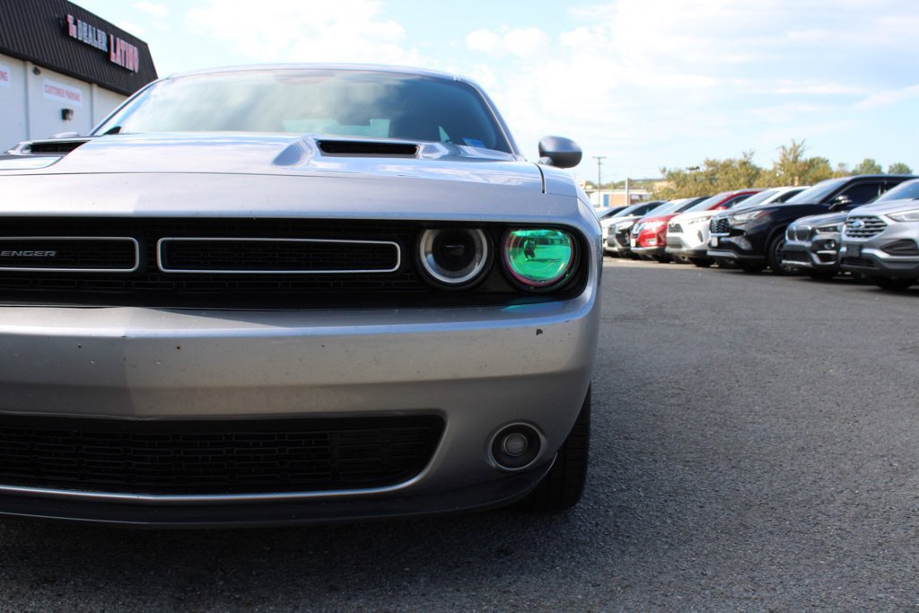 Used 2016 Dodge Challenger SXT Plus RWD image 35