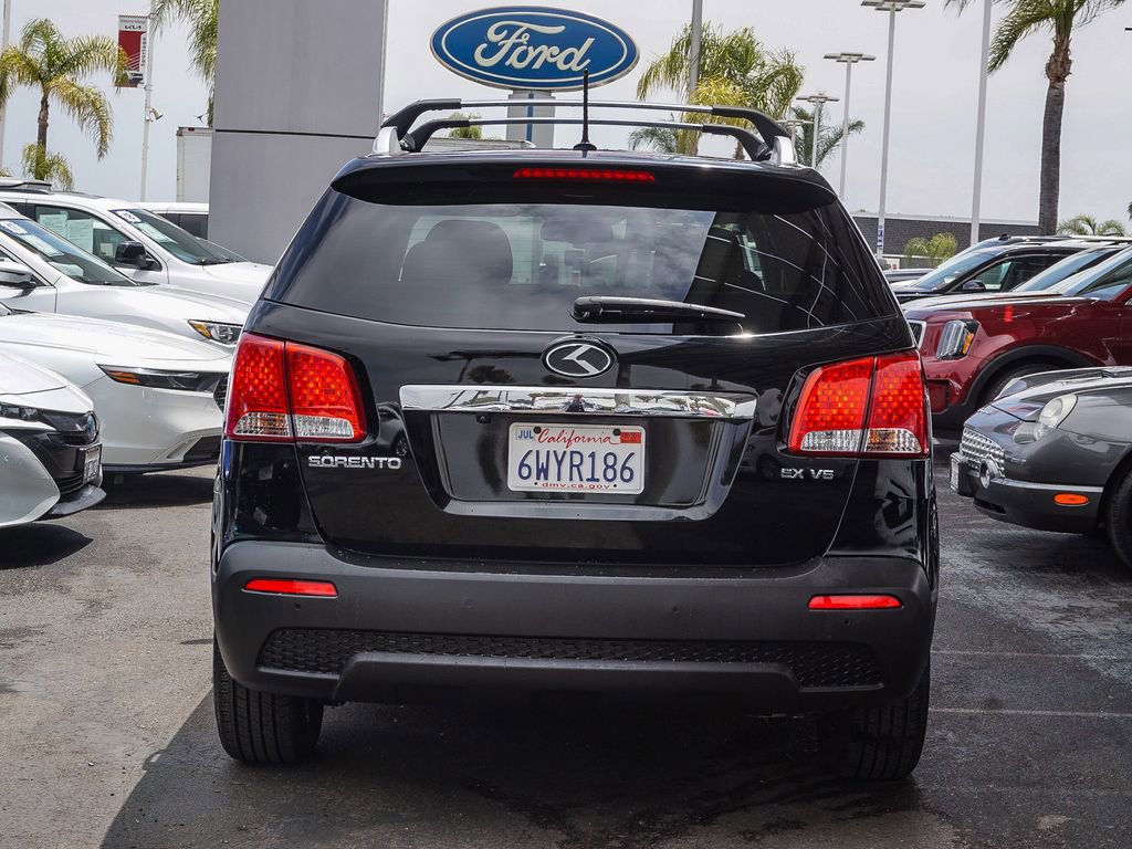Used 2013 Kia Sorento EX w/ EX V6 Premium Pkg FWD image 5