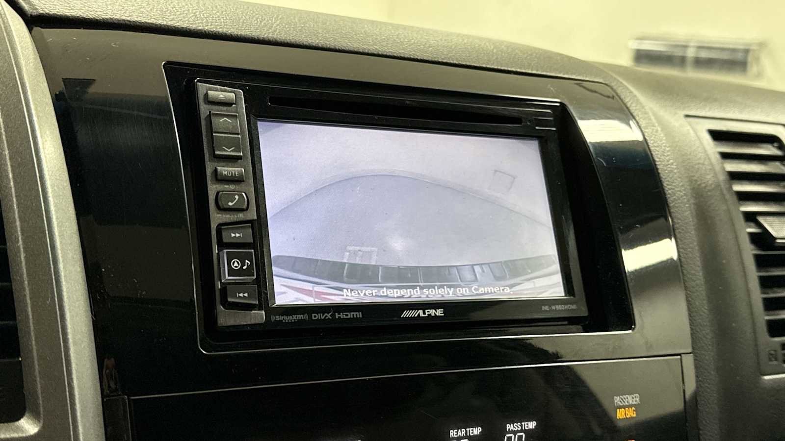 Used 2010 Toyota Sequoia Platinum image 19