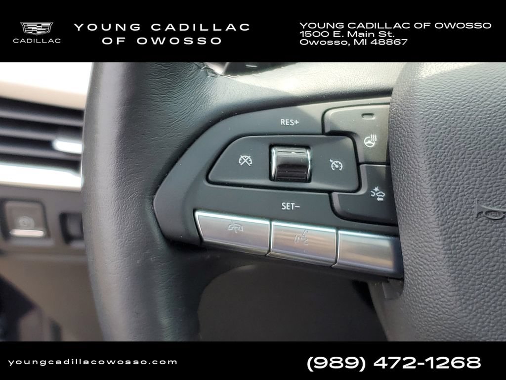 Used 2022 Cadillac XT4 Premium Luxury w/ Cold Weather Package AWD/4WD image 15