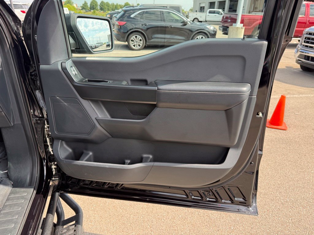 Used 2024 Ford F150 STX AWD/4WD image 17