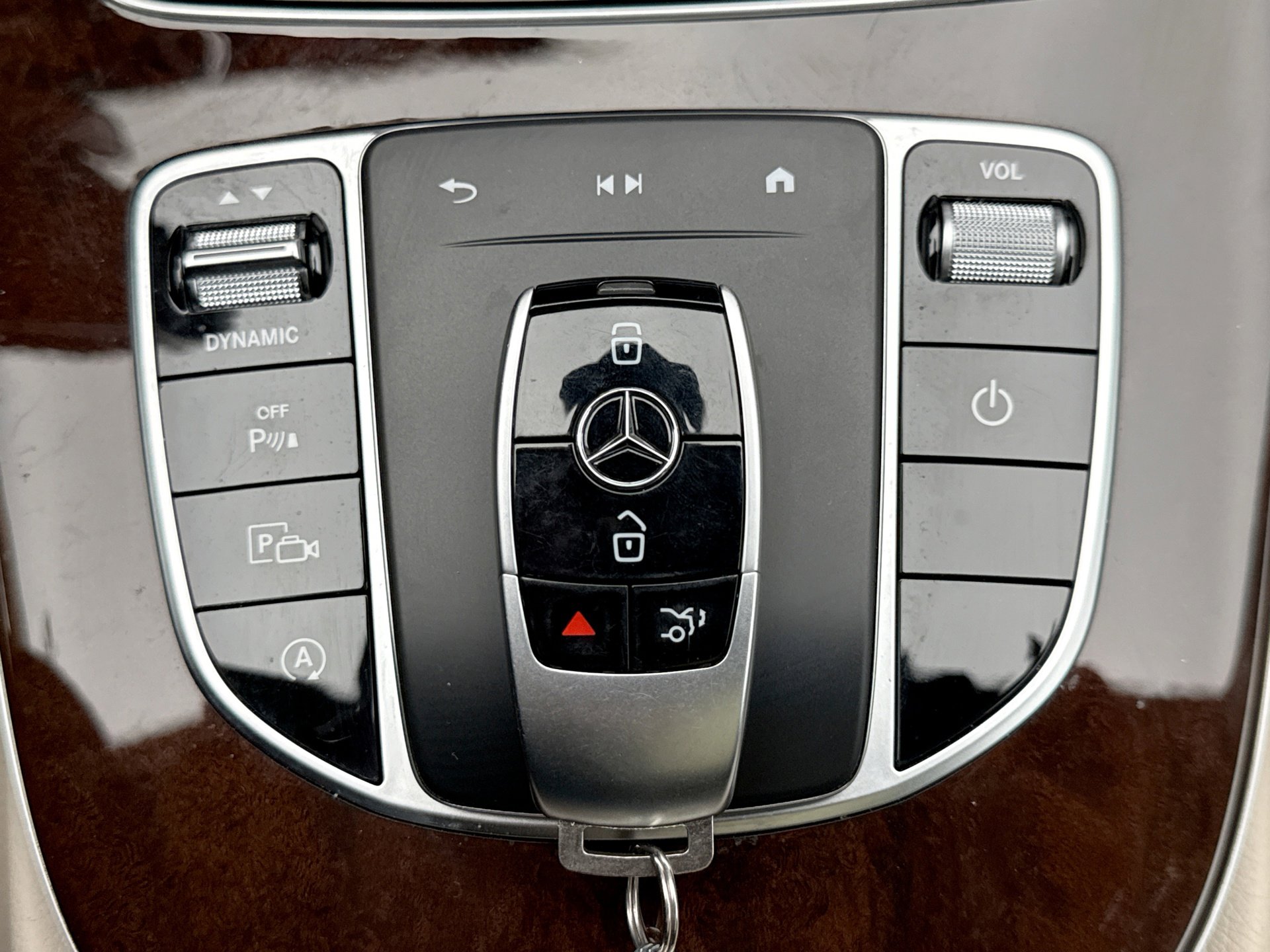 Used 2022 Mercedes-Benz E 350 4MATIC Sedan image 24