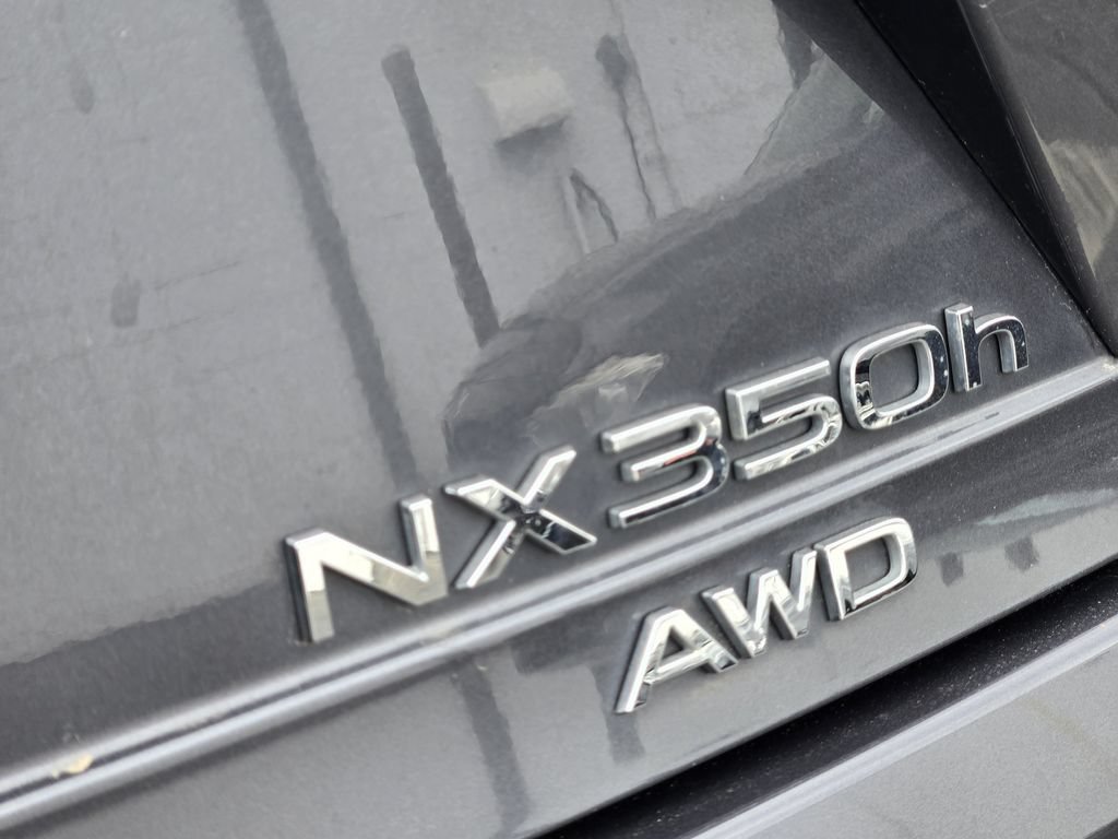 Used 2024 Lexus NX 350h AWD w/ Vision Package image 13