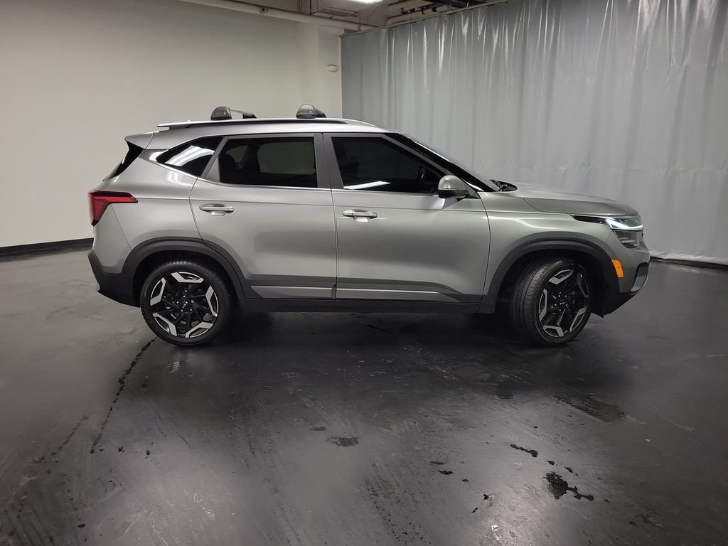 Used 2024 Kia Seltos SX AWD/4WD image 9