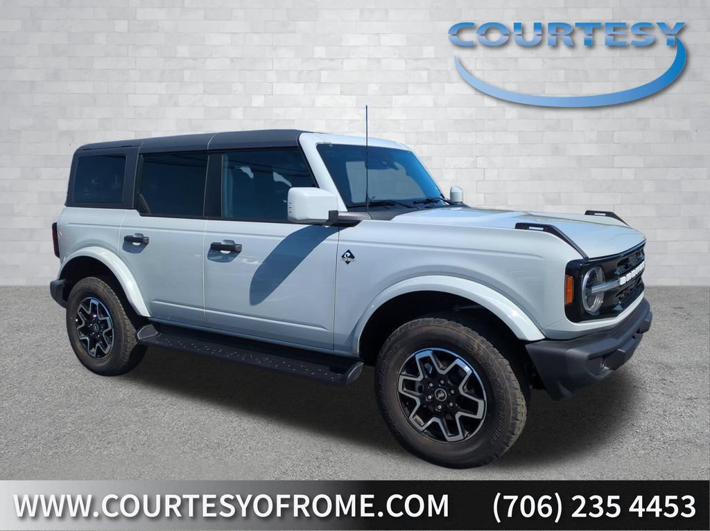 Certified 2026 Ford Bronco Outer Banks AWD/4WD image 1