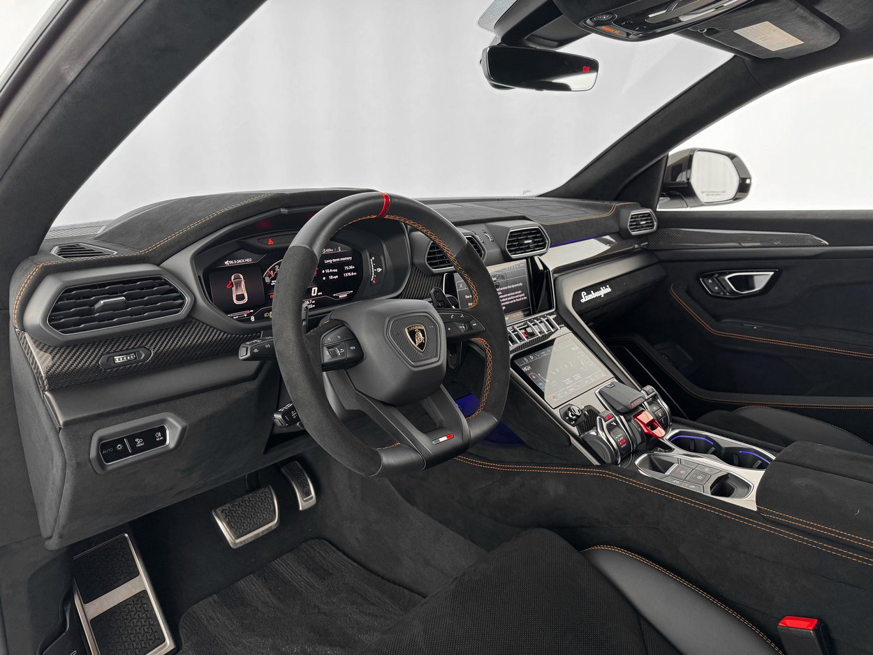 Used 2024 Lamborghini Urus Performante image 16