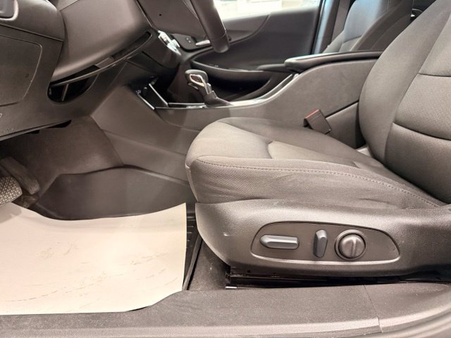 Used 2024 Chevrolet Malibu RS FWD image 6