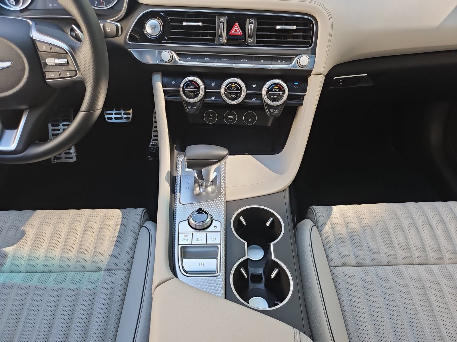 Used 2023 Genesis G70 2.0T w/ Sport Prestige Package RWD image 32