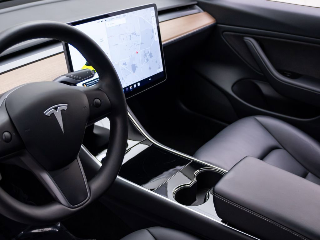 Used 2020 Tesla Model 3 Performance AWD/4WD image 13
