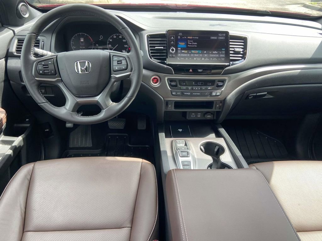 Used 2025 Honda Ridgeline RTL image 11