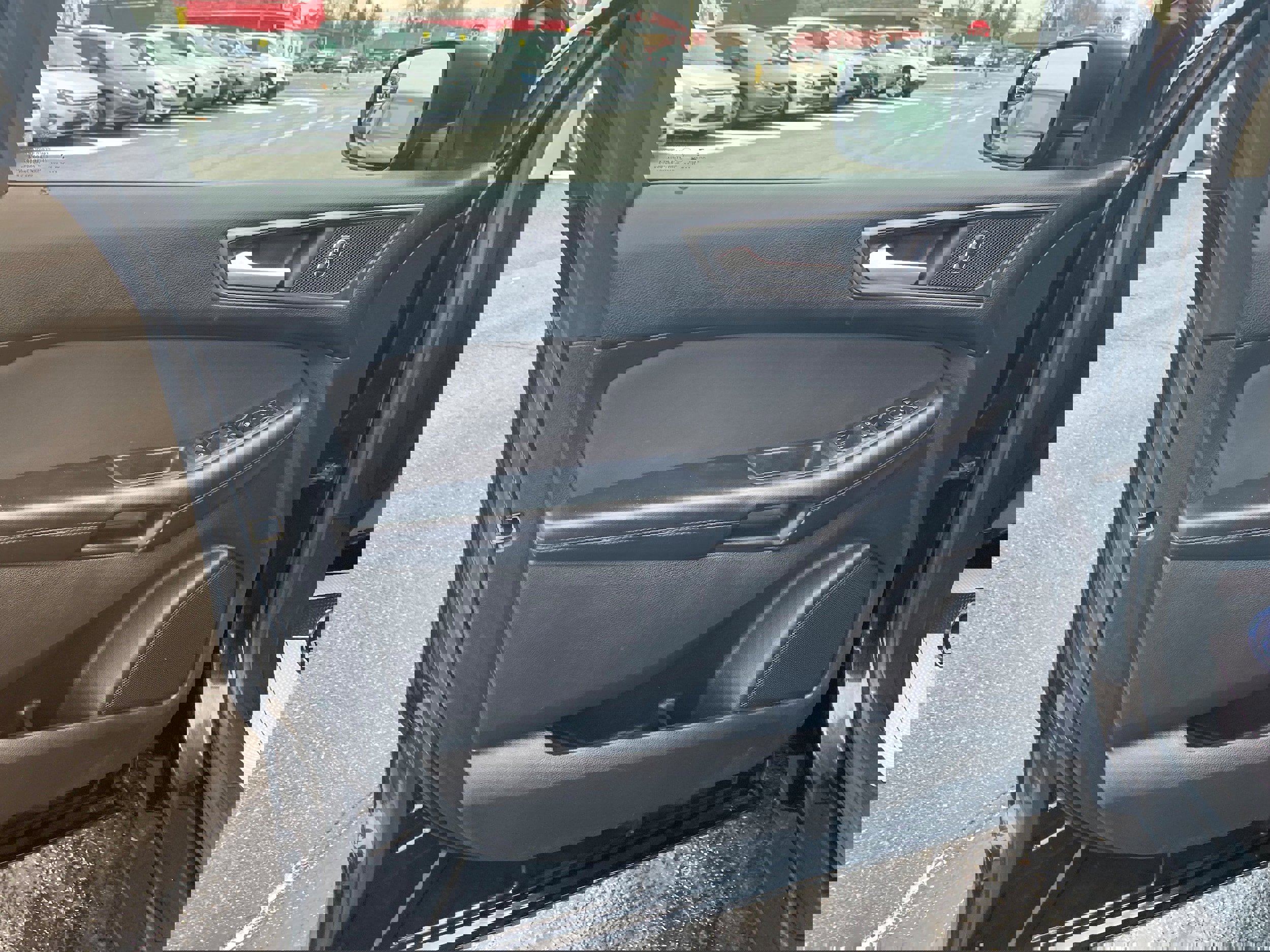 Used 2015 Ford Edge SE FWD image 7