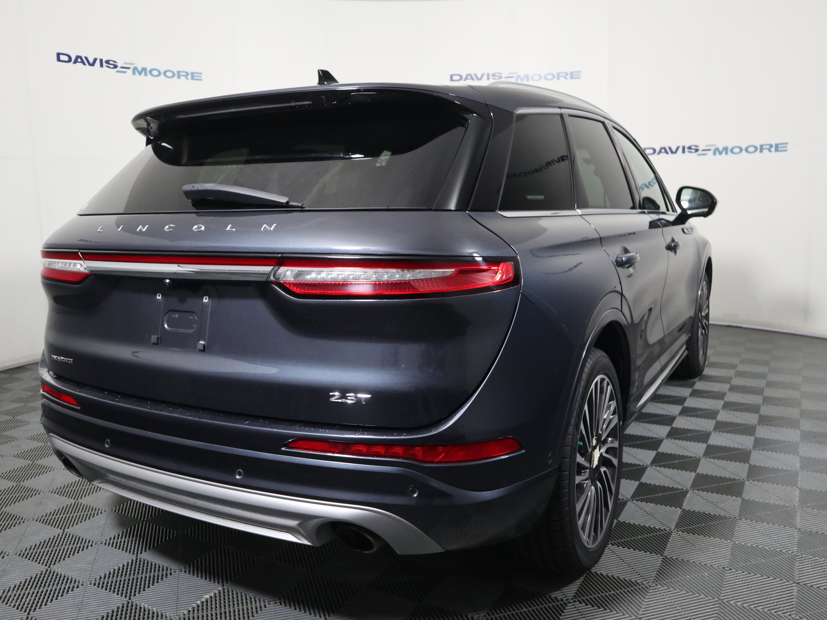 Used 2020 Lincoln Corsair Reserve w/ Equipment Group 202A image 5
