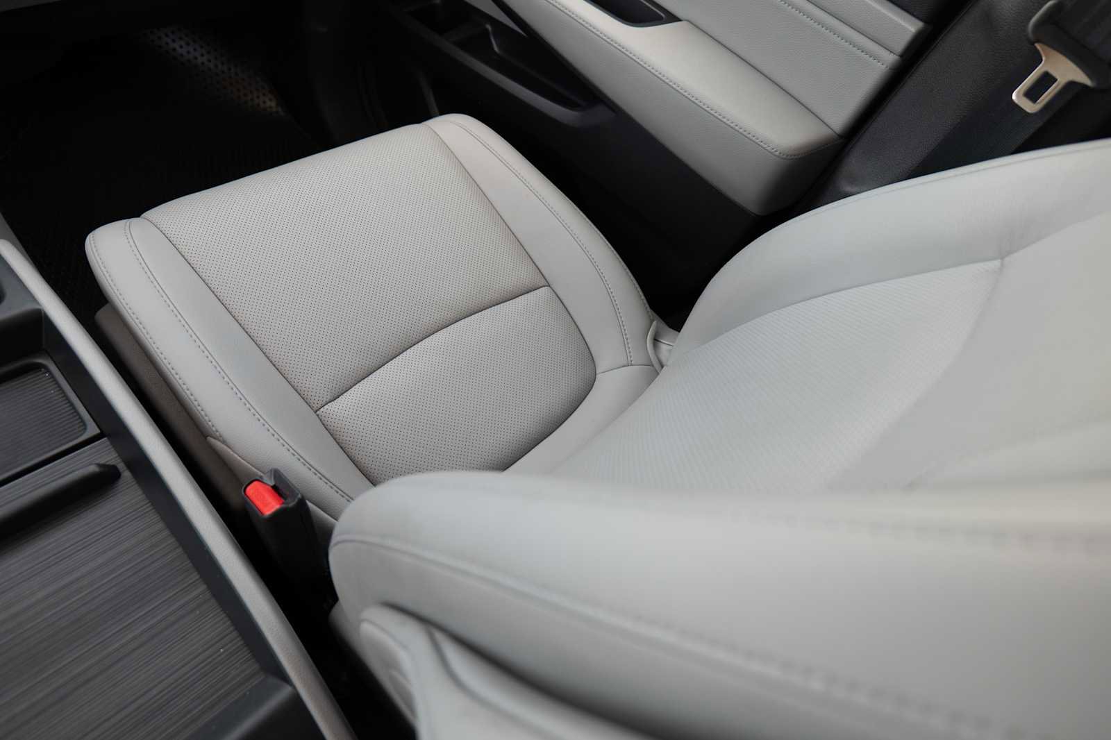 Used 2020 Honda Odyssey Elite image 28