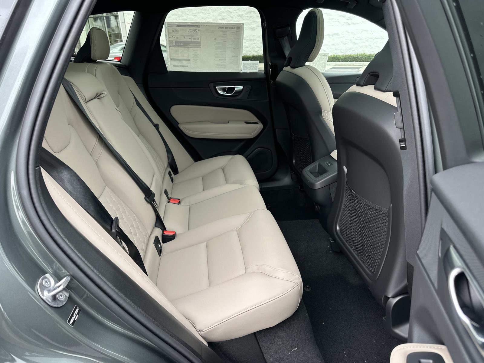 New 2026 Volvo XC60 B5 Core w/ Climate Package AWD/4WD image 19